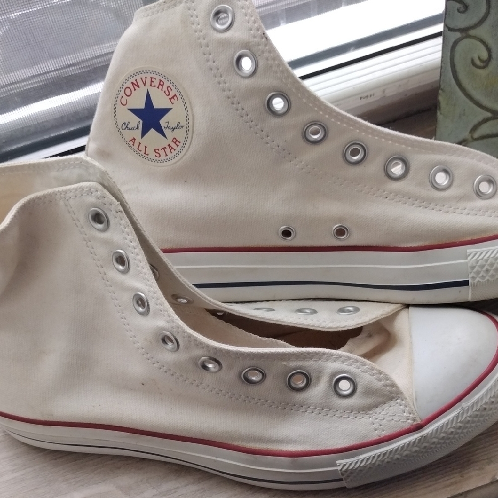 Converse All Star Lightweight Flexible Canva Off-White High-Top Sneakers